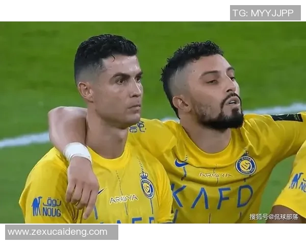 足球明星退役感人瞬间泪洒赛场视频记录他辉煌与不舍的告别时刻