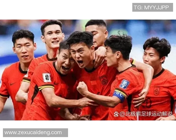 小眼足球明星是谁他们在绿茵场上的传奇故事与精彩瞬间揭秘